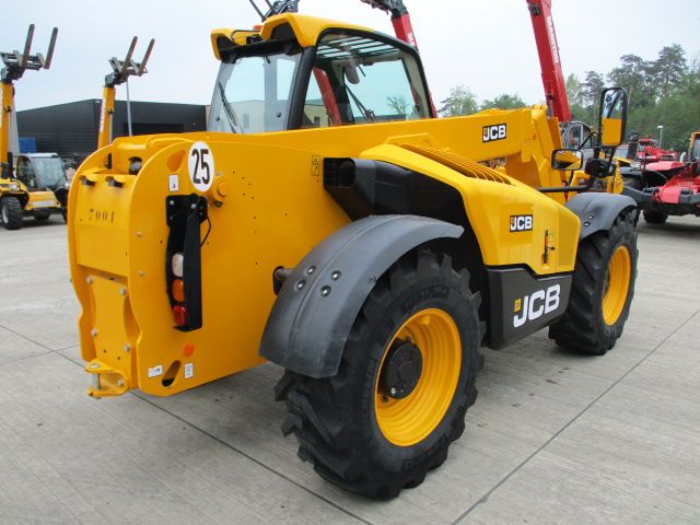 037-1684228275-1.jpg
