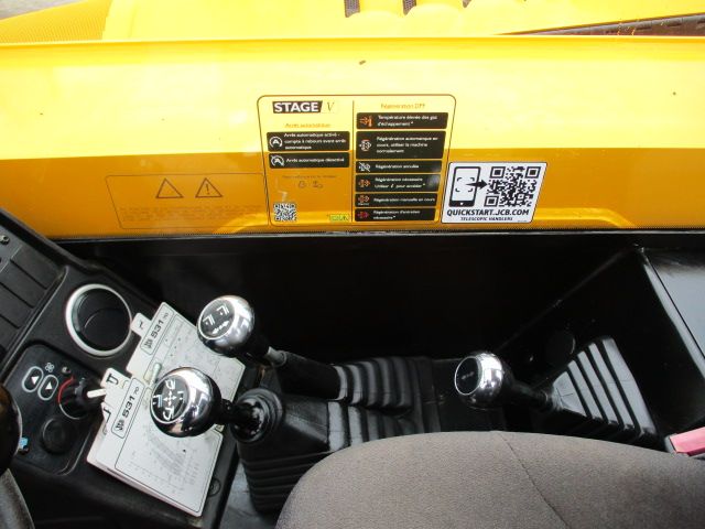 049-1684228276-1.jpg