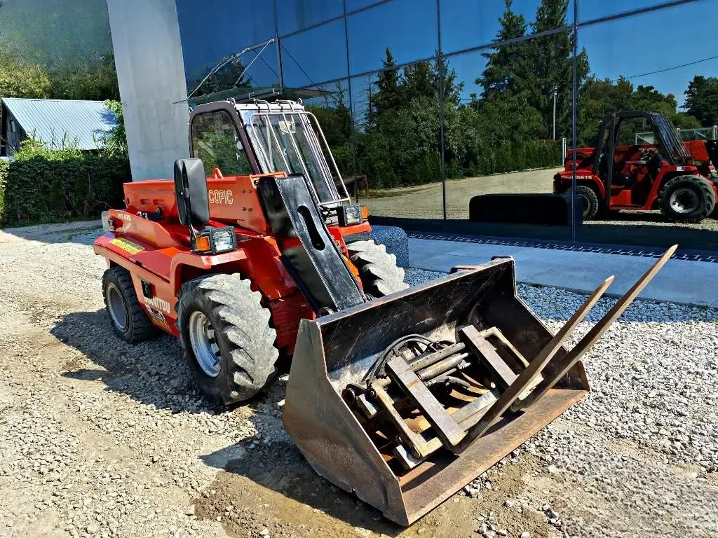 manitou-bt-420-ladowarka-teles2c220b7f_2025-04-09_19-12-53.webp