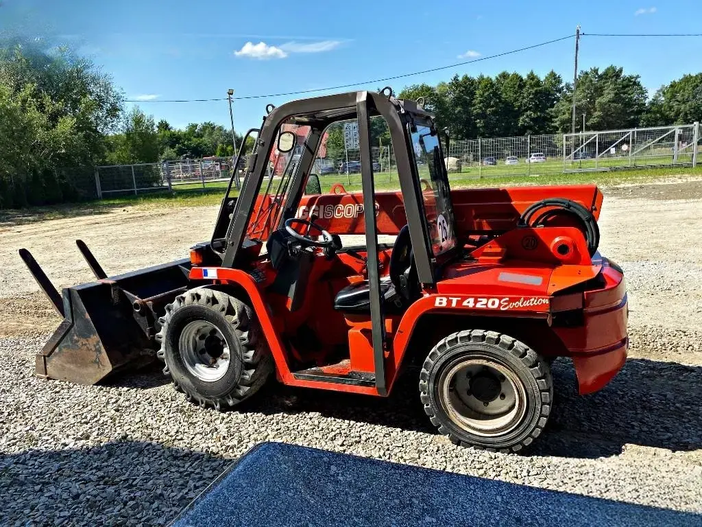 manitou-bt-420-ladowarka-teles51bbdb00_2025-04-09_19-06-23.webp
