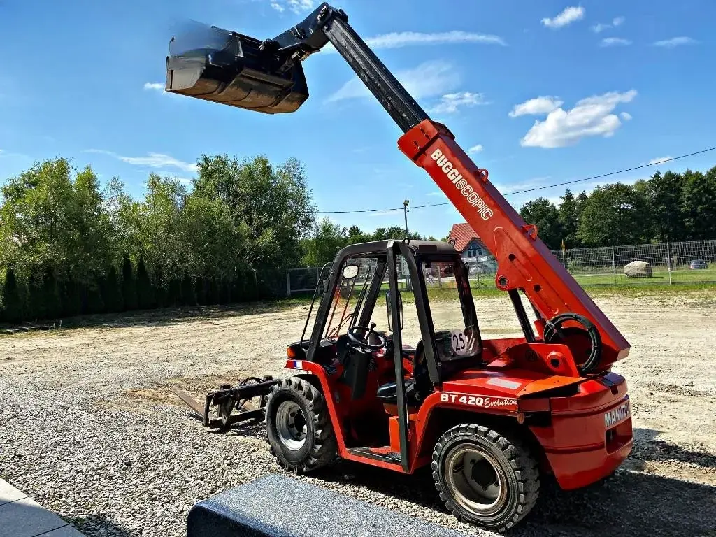 manitou-bt-420-ladowarka-telesced89d7b_2025-04-09_19-01-49.webp